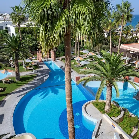 Semesteranläggning (resort) Aquila Rithymna 5*